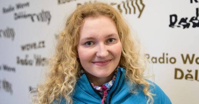 ‚Cepínem už jsem se sekla úplně všude.‘ Aneta Loužecká je světová hvězda ledolezení a pracuje v zoo