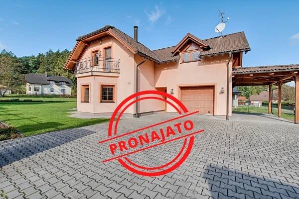 Zde může být i Vaše nemovitost k prodeji - Michal Lesňák, certifikovaný realitní makléř pro Moravskoslezský kraj 