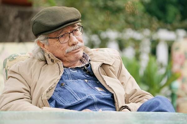 Farma na spadnutí - The Grisham Gals - Z filmu - Edward James Olmos