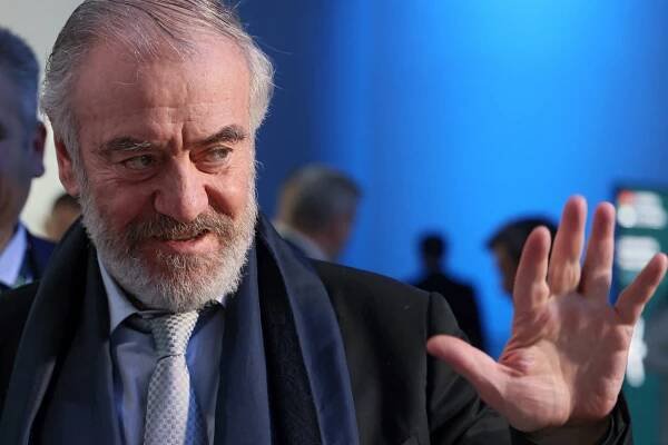 Zůstal věrný Putinovi. Valerij Gergijev byl jmenován šéfem Velkého divadla v Moskvě