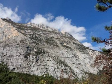 hany.info - Lezení v lezecké oblasti Parete zebrata, settore sportivo, Monte Brento, Arco, Lago di Garda, Itálie