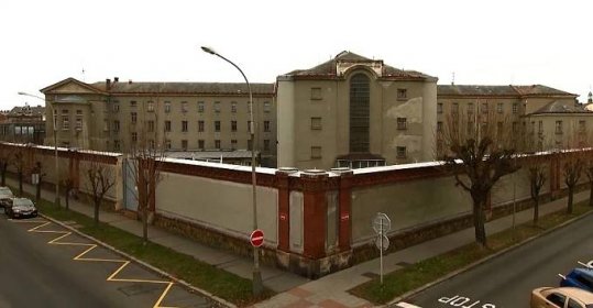 NAPROTI MATEŘSKÉ ŠKOLE: Věznice v Opavě skrývá temné tajemství