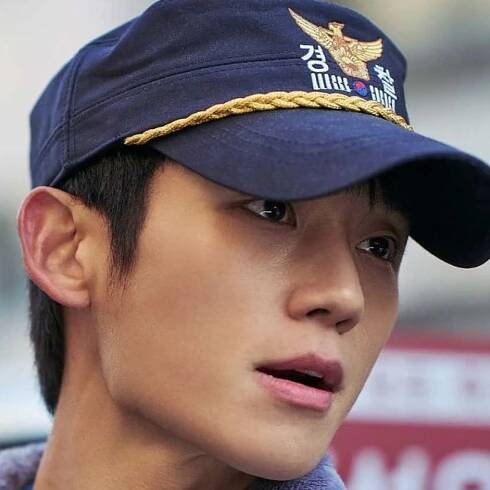 Jung Hae In 36