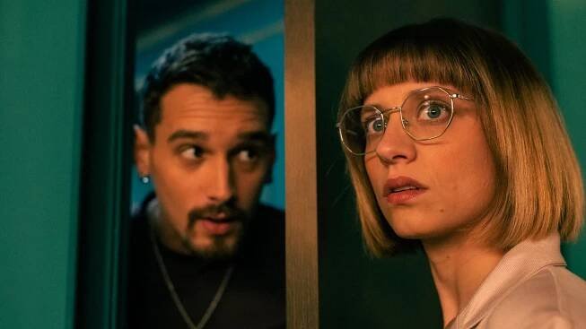 Berlín - Z filmu - Joel Sánchez, Michelle Jenner