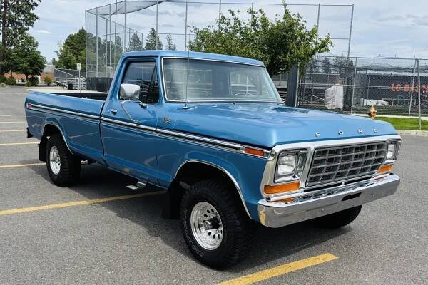 1978 Ford F-150 Custom 4×4 4-Speed
