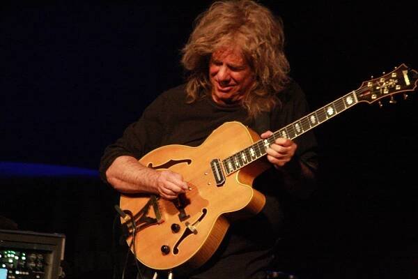 Pat Metheny Side-Eye - kulturní magazín Uni