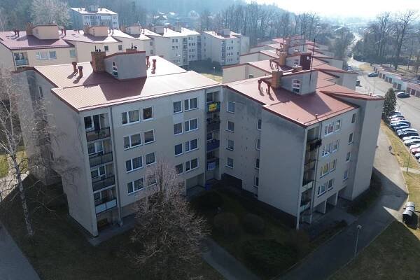 Zděný byt 3+1 s balkonem - Písek