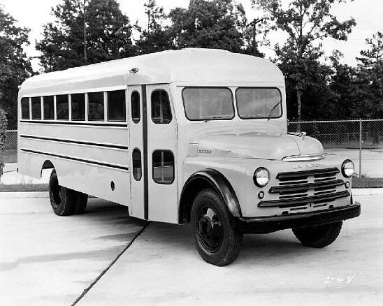 Thomas Built Buses - Žluté školní autobusy | Trucker