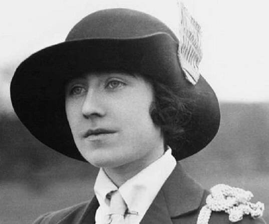 Elizabeth Bowes-Lyon