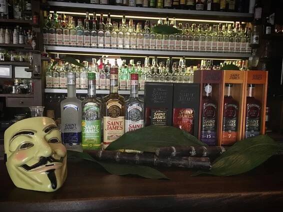 AnonymouS Bar | Prague City Tourism