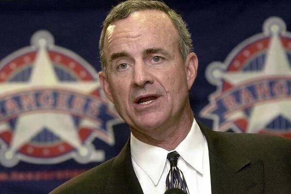 John Hart says the Yankees can be contenders with the right moves.