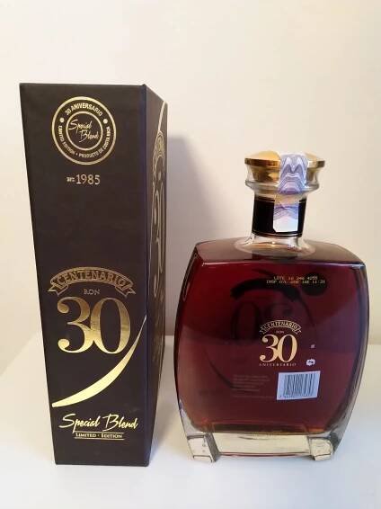 Centenario 30 Aniversario Special Blend 1985 | Rums.cz