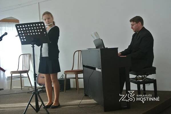Koncert ZUŠ Hostinné pro ZŠ Hostinné - Základní škola Karla Klíče Hostinné
