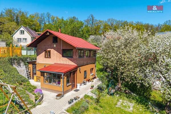Chaty, Borová Lhota, Pyšely, 60 m2