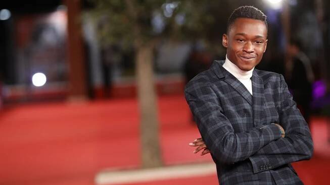 'Moonlight’s Ashton Sanders on Relating to Chiron and Instant Fame