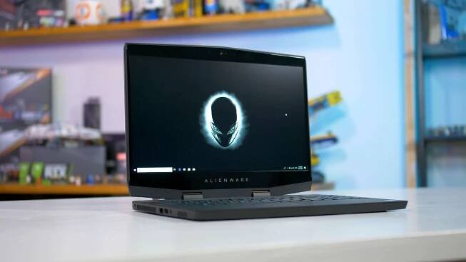 Alienware m15 RTX Gaming Laptop Review