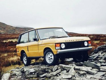 Land Rover Now Restores 1970s Range Rovers | WIRED