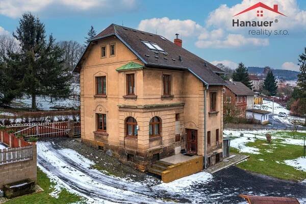 Prodaný  dům 200 m², pozemek 6563 m²