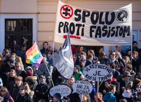 V sobotu sa v našom meste bude pochodovať proti fašizmu