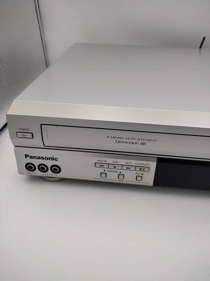 Panasonic PV-D4734 DVD Player
