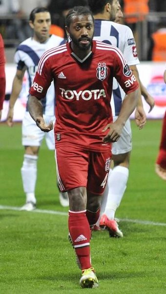 Manuel Fernandes (fotbalista, 1986) – Wikipedie