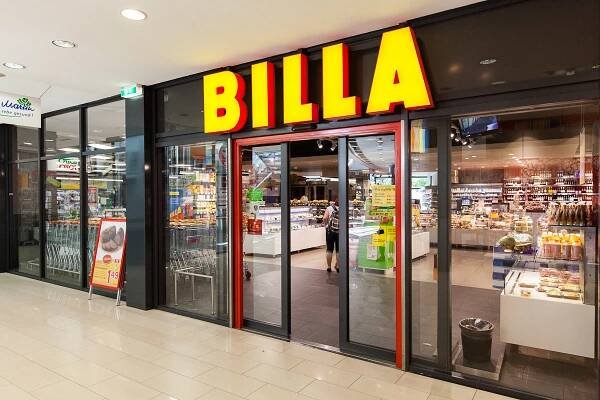 Billa ve věrnostní kampani nabízí pečicí formy Dr. Oetker