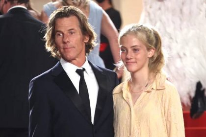 Julia Roberts' daughter Hazel, 16, makes red carpet debut in Cannes