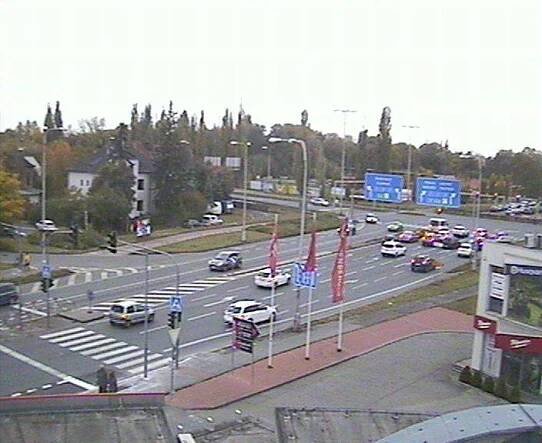 Webová kamera - křižovatka Tesla - čas 16:00