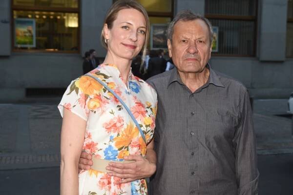 FOTO: Anna Polívková na premiéře filmu Kdyby radši hořelo. – stránka 58