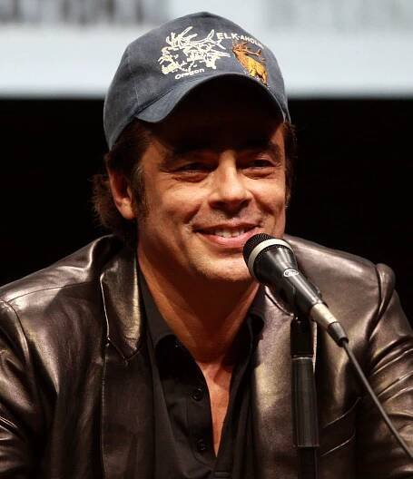 File:Benicio Del Toro by Gage Skidmore.jpg - Wikimedia Commons
