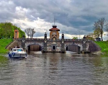 Proplavování plavebními komorami na Vltavě a Labi v plavební sezóně 2021