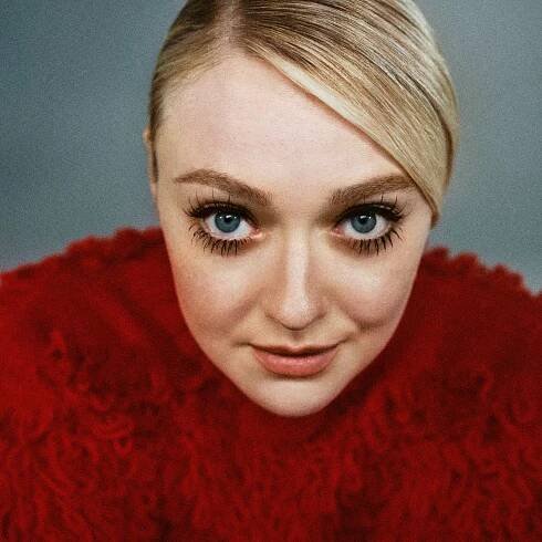 Dakota Fanning on The Perfect Couple & Paris Hilton’s Memoir