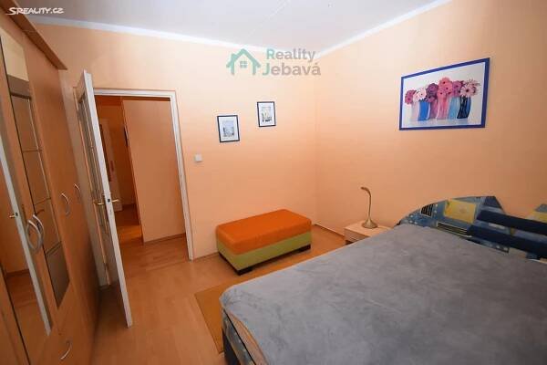 Pronájem Byt 3+1, Vrchlického, Slatiňany
