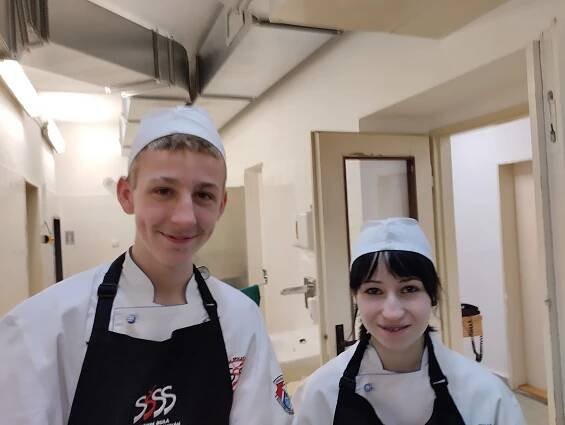 Fajne školní bistro - mentoring Michala Adama ve školní jídelně Základní školy a Mateřské školy Ostrava-Proskovice, Staroveská