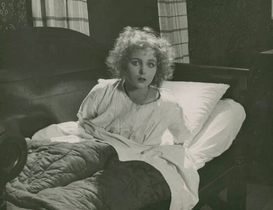 Mary Johnson - Povídka o panském dvoře - Z filmu