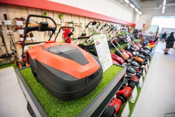 PODÍVEJTE SE: Mountfield otevřel v Ostravě novou moderní prodejnu