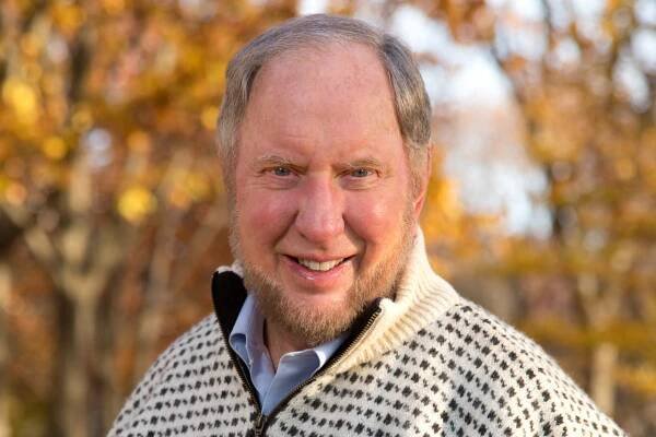 Robert D. Putnam