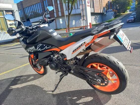 KTM 890 SMT