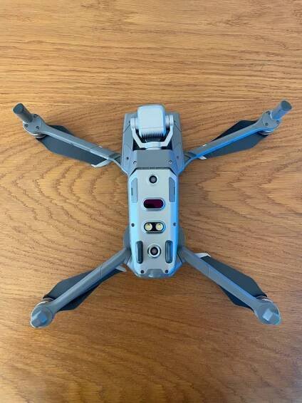 BAZAR - DJI Mavic 2 Pro se zárukou 90 dní ze spoda