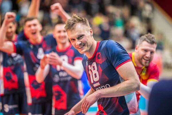 Opora pražských Lvů Jakub Janouch v akci.