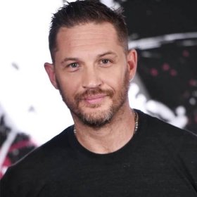 The Press-Up 'Matrix' Tom Hardy Used to Bulk Up for Bronson & Bane