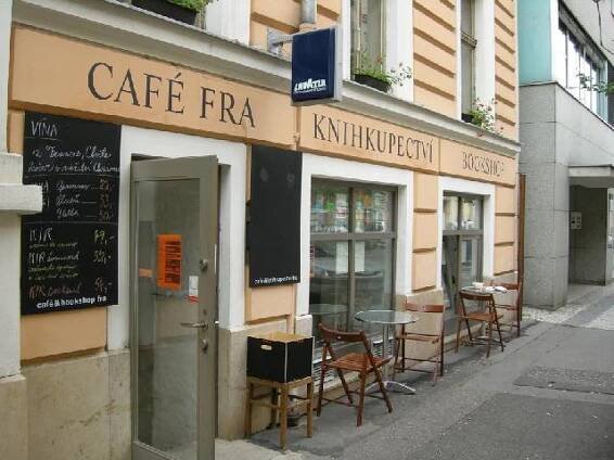 AUTORSKÁ ČTENÍ V CAFÉ FRA
