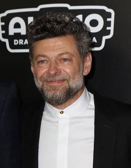 Neslavní slavní: Poznejte herce, kteří se převtělil do Gluma, Darth Vadera nebo Predátora - Expres FM