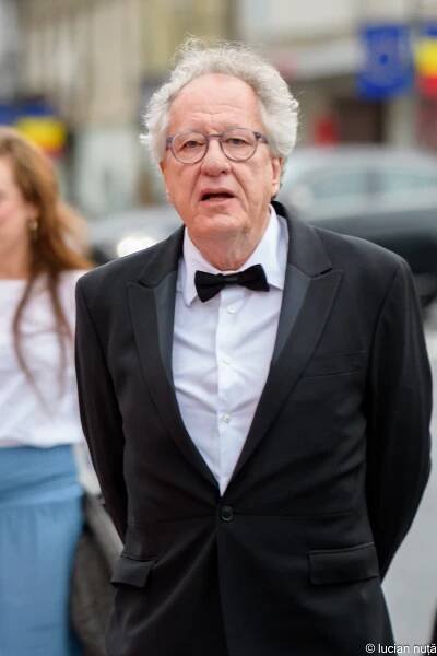 Geoffrey Rush - Wikipedia