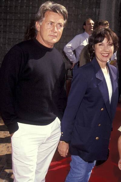 Actor Martin Sheen and wife Janet Sheen attend the world premiere of The Mighty Ducks on September 20, 1992
