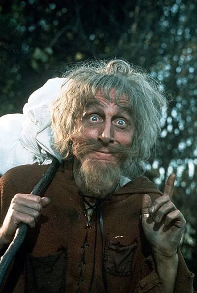 Čáryfuk - Z filmu - Geoffrey Bayldon