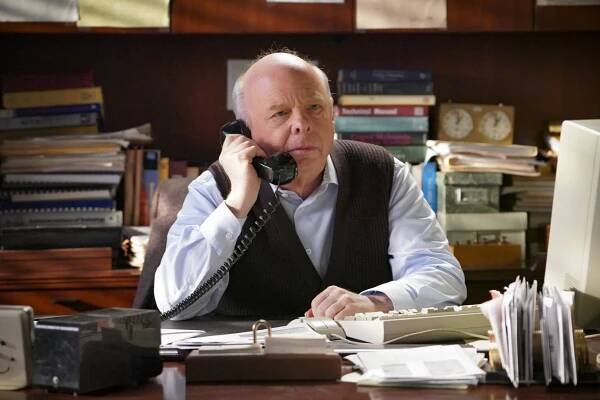 Malý Sheldon - Akademický přečin a romantičtější Taco Bell - Z filmu - Wallace Shawn