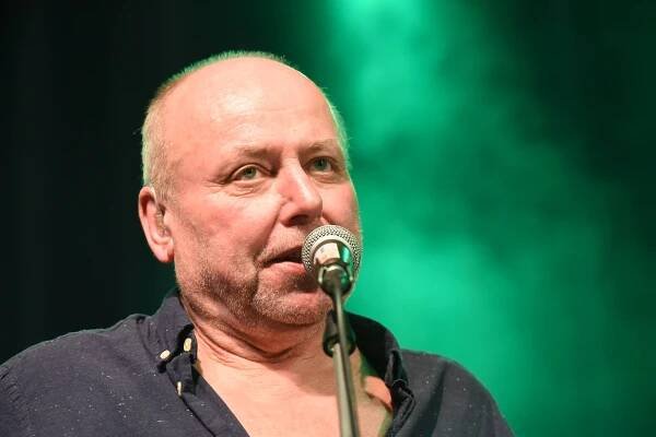Fotogalerie: Michal Ambrož a Hudba Praha, Kolín, 31.3.2017