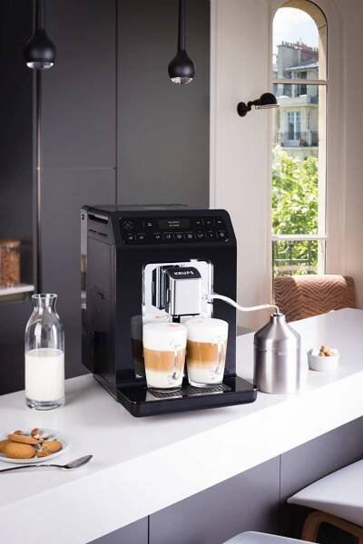 EA890810 PLNOAUTOMATICKÉ ESPRESSO KRUPS