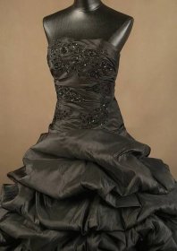 gothic černé plesové nebo svatební šaty - plesové šaty, svatební šaty, společenský salón